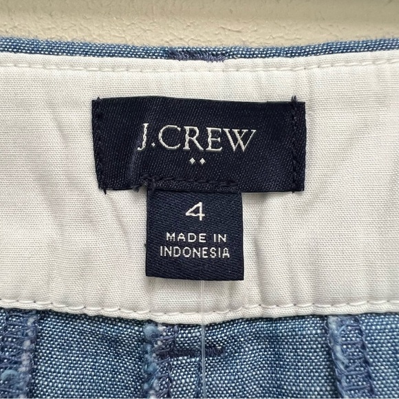 J. Crew Factory Women's 5” Classic Chambray Short Size 4 - Picture 3 of 8